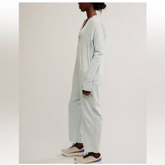 Free People Movement Hot Shot Long-Sleeve Hooded Onesie Arctic Blue Sz Small NWT - Picture 6 of 10